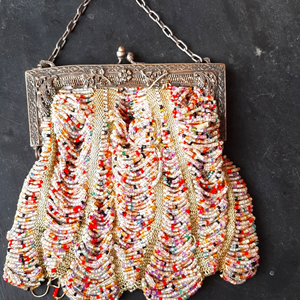 Antique flappers beaded purse